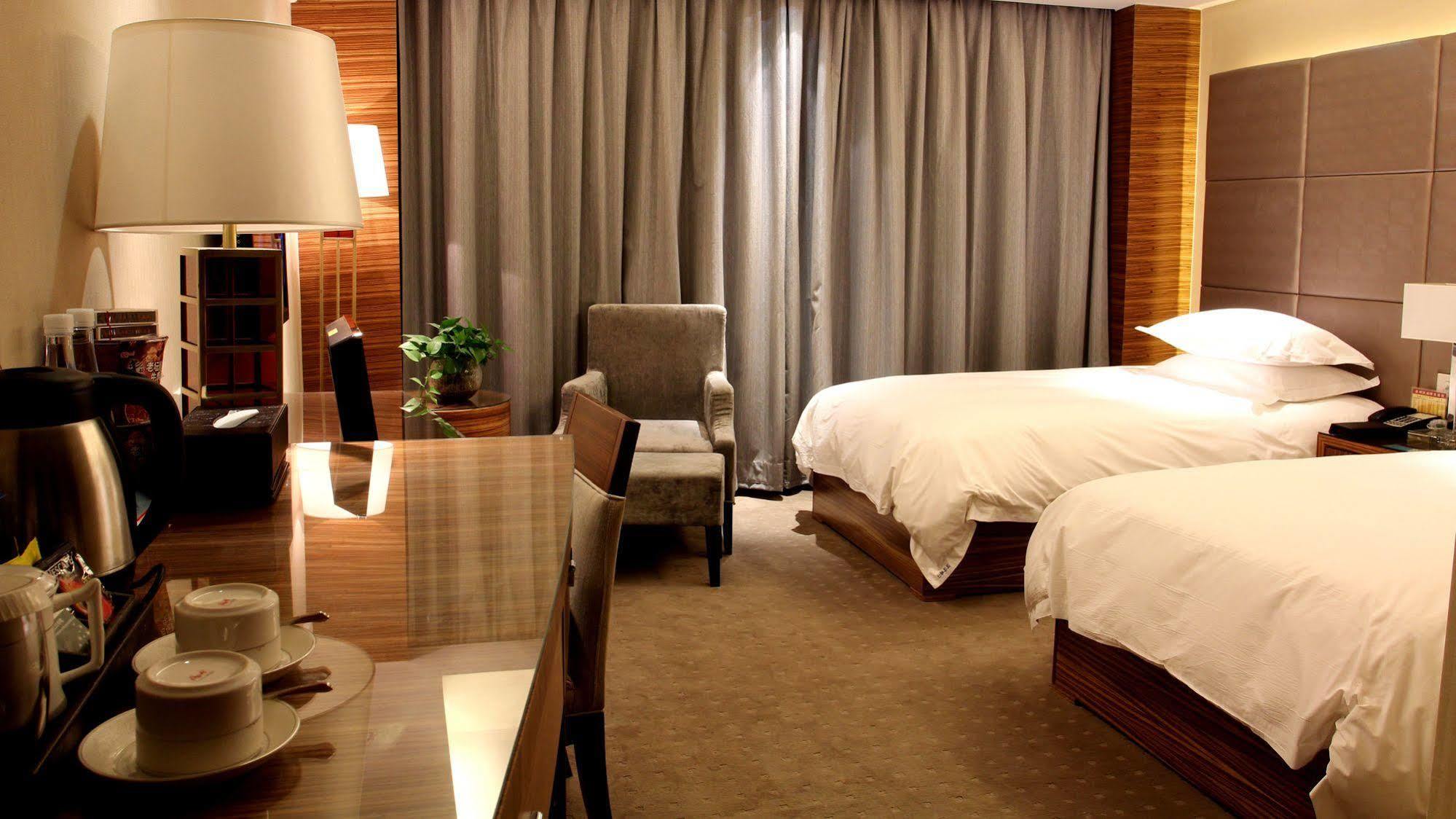 Yiwu Wendemu International Hotel Extérieur photo