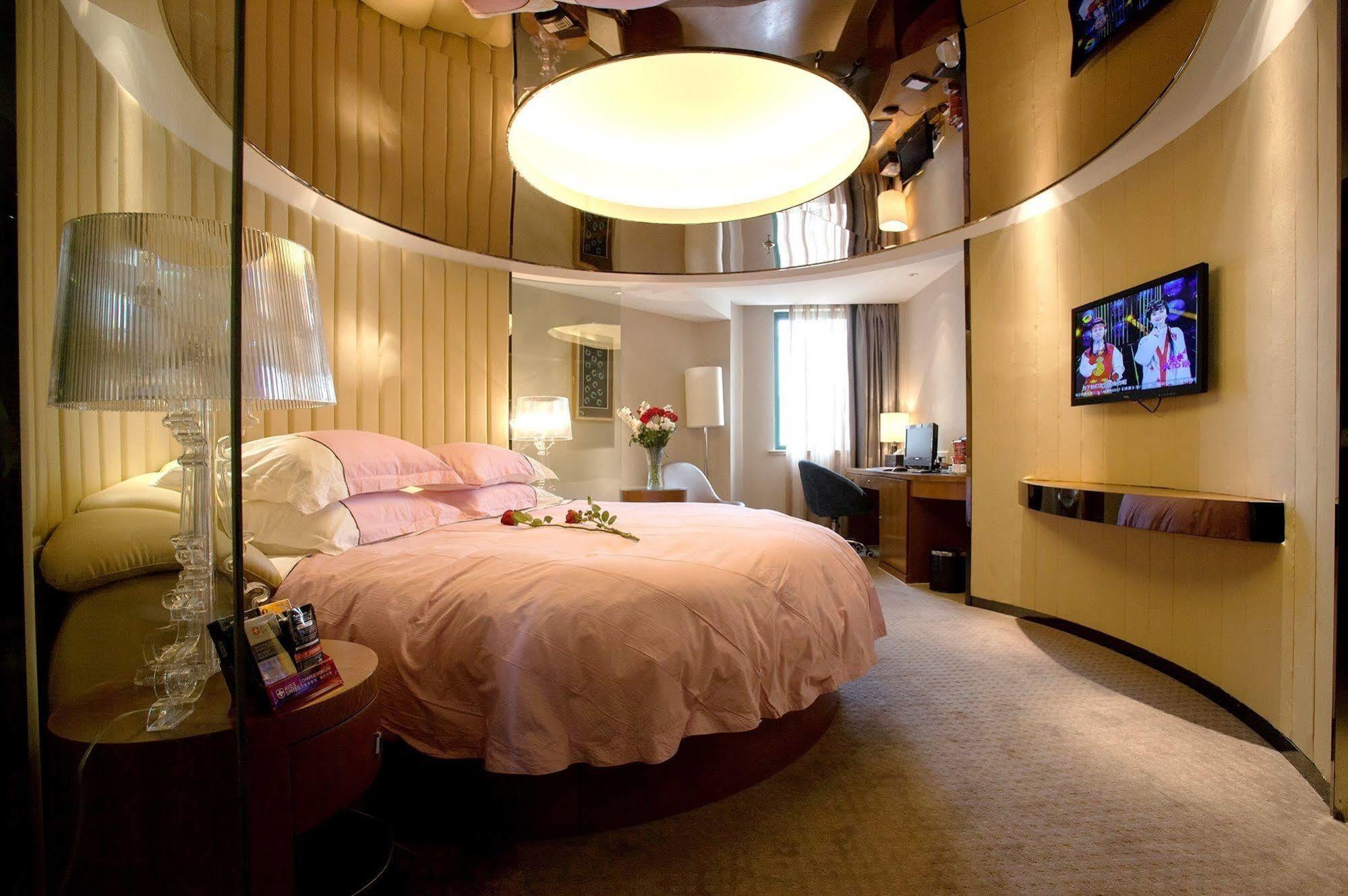 Yiwu Wendemu International Hotel Extérieur photo
