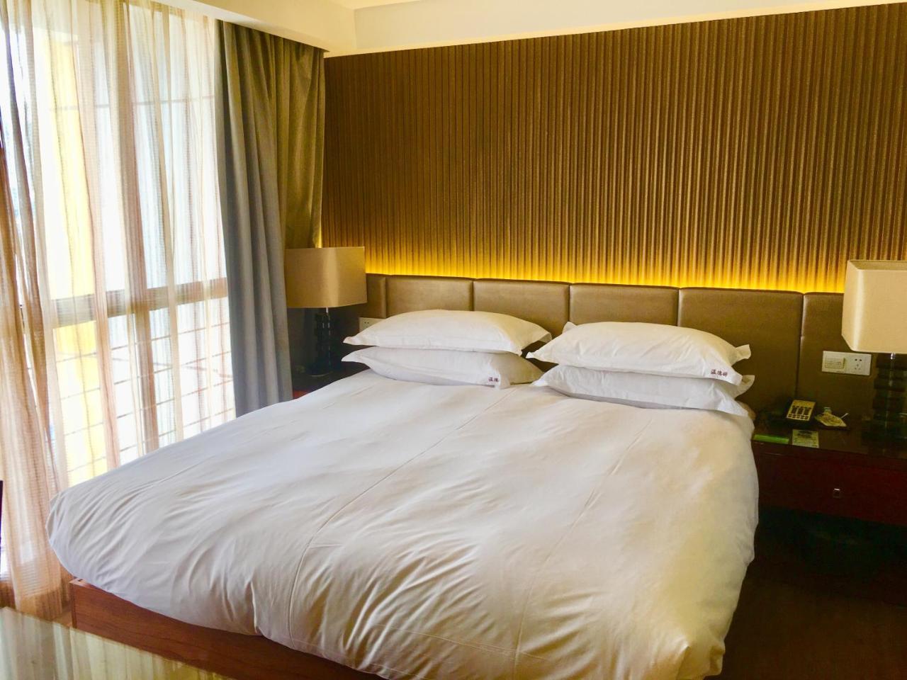 Yiwu Wendemu International Hotel Extérieur photo