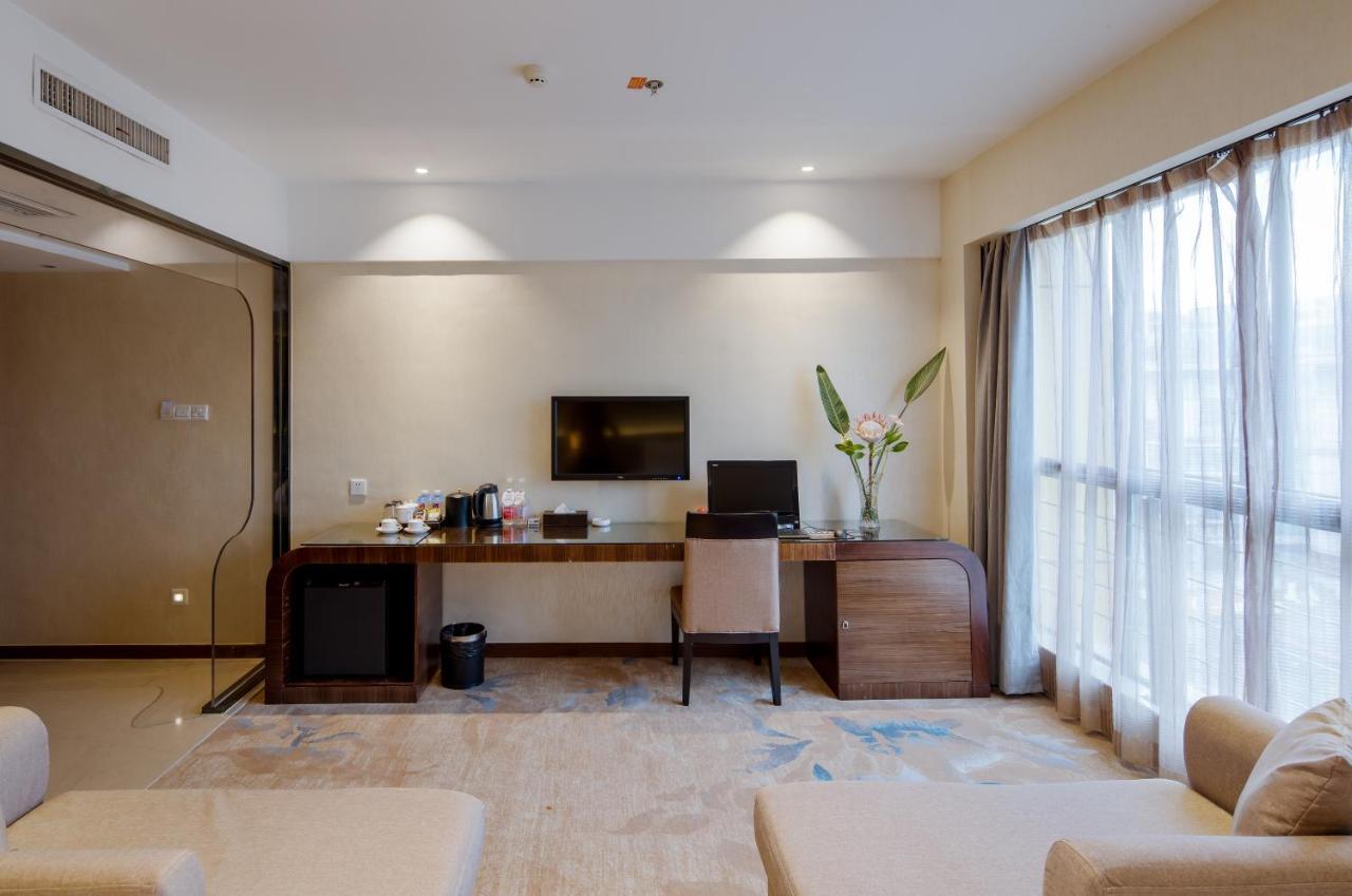 Yiwu Wendemu International Hotel Extérieur photo