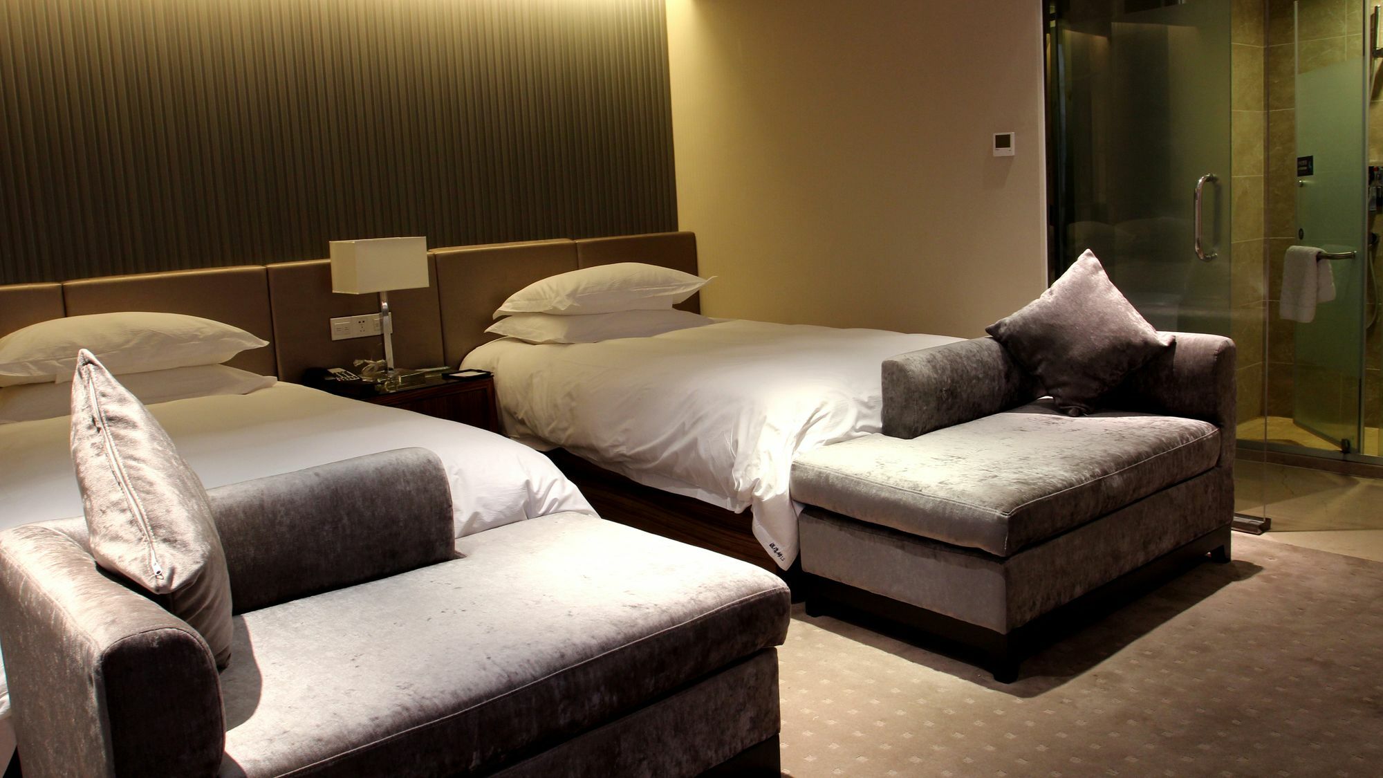 Yiwu Wendemu International Hotel Extérieur photo